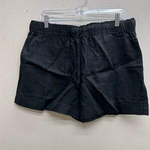 Hilary Radley High Waist Black Shorts